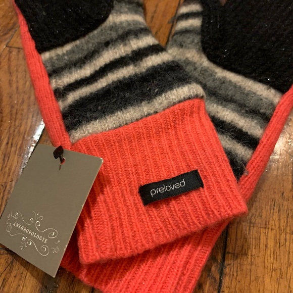 NWT Anthro Reclaimed Wool Mittens! - Picture 2 of 7